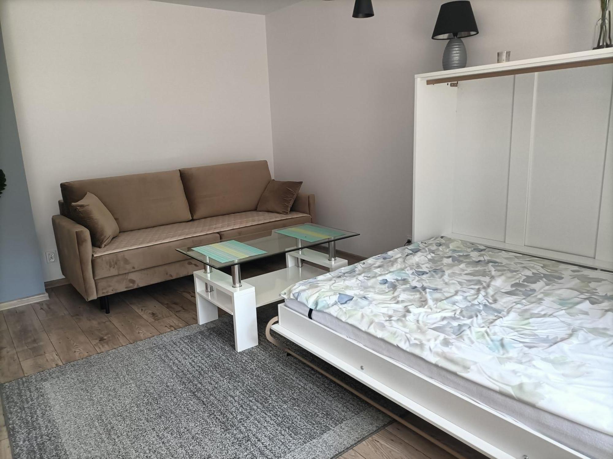 Apartament Blekit Nieba ทิโคชิน ภายนอก รูปภาพ
