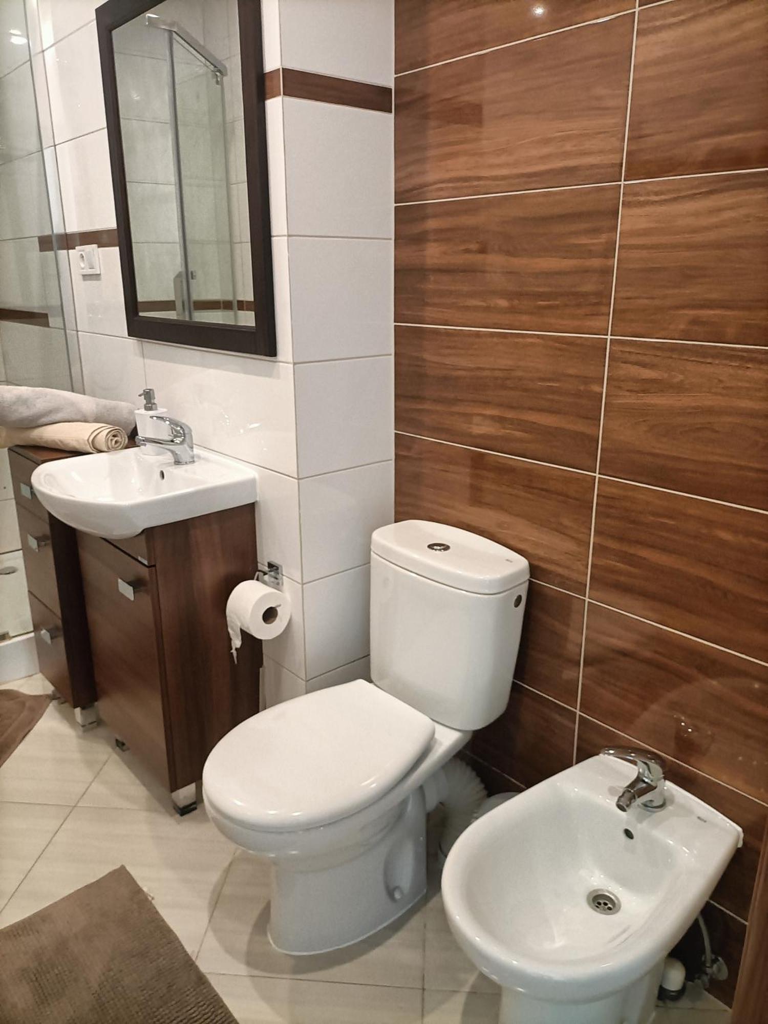 Apartament Blekit Nieba ทิโคชิน ภายนอก รูปภาพ