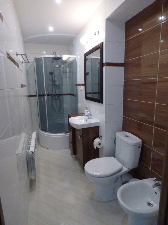 Apartament Blekit Nieba ทิโคชิน ภายนอก รูปภาพ