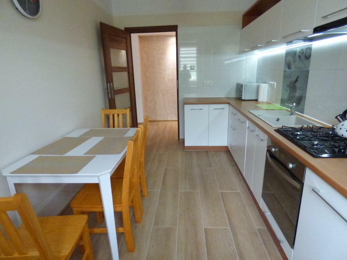 Apartament Blekit Nieba ทิโคชิน ภายนอก รูปภาพ